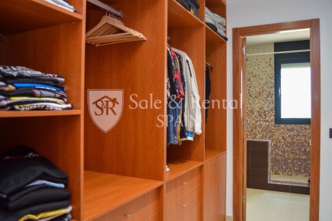 5 bedrooms house for sale in Santa Susanna, Barcelona, Catalonia, Spain № 6680 - photo 30