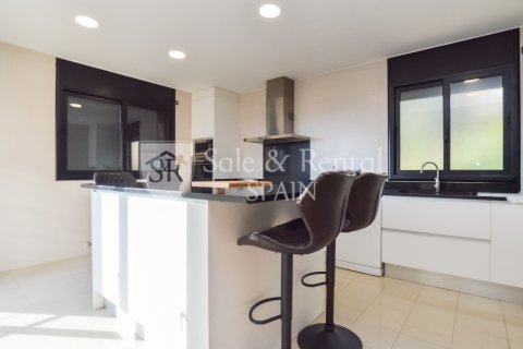 5 bedrooms house for sale in Santa Susanna, Barcelona, Catalonia, Spain № 6680 - photo 9