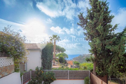 3 bedrooms house for sale in Tossa de Mar, Girona, Catalonia, Spain № 6681 - photo 9