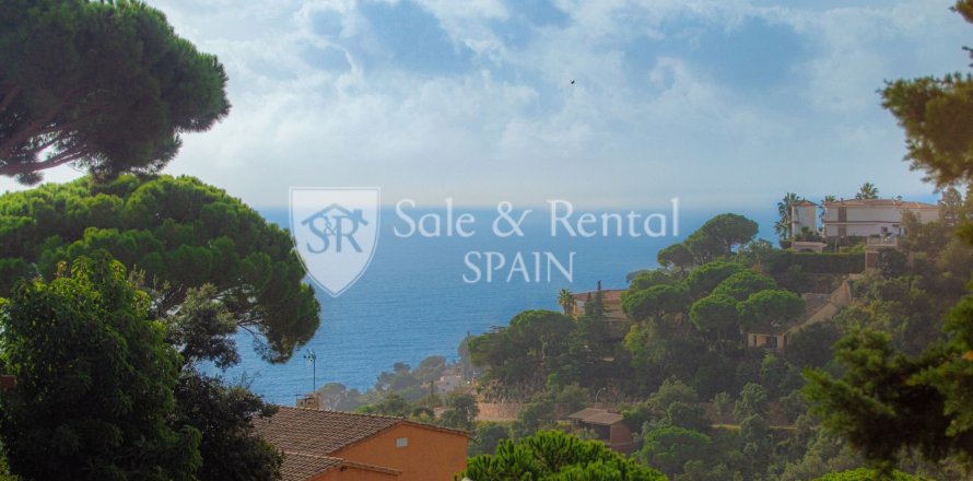3 bedrooms house for sale in Tossa de Mar, Girona, Catalonia, Spain № 6681