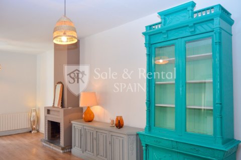 4 bedrooms apartment for sale in Blanes, Girona, Catalonia, Spain № 6678 - photo 6