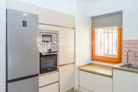4 bedrooms apartment for sale in Blanes, Girona, Catalonia, Spain № 6678 - photo 12