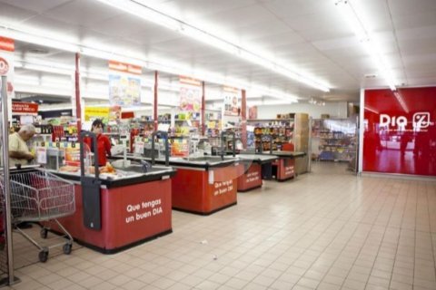 1304 sq.m. retail store for sale in Barcelona, Catalonia, Spain № 5218 - photo 4