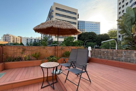 Квартира с 3 спальнями в Барселоне, Каталония, Испания № 5223