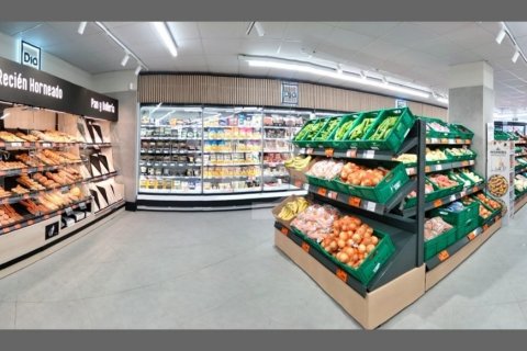 Купить магазин в Сан-Марти, Барселона, Испания 561м², № 5219 - фото 3