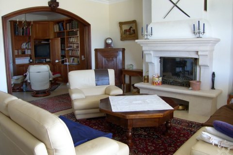 Вилла с 5 спальнями в Розы, Герона, Каталония, Испания № 865