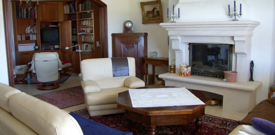 Вилла с 5 спальнями в Розы, Герона, Каталония, Испания № 865