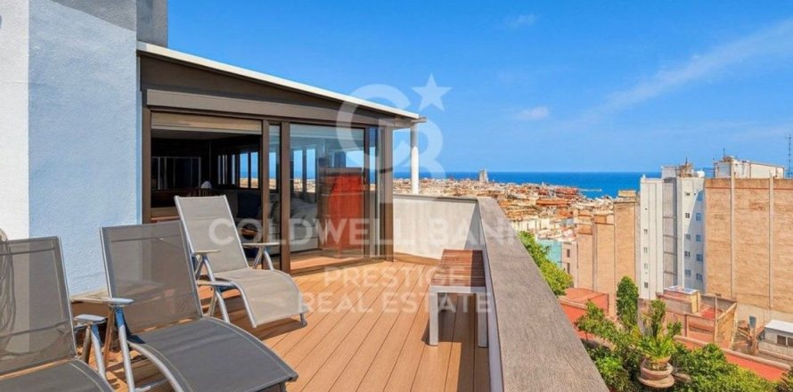 Пентхаус с 2 спальнями в Барселоне, Каталония, Испания № 2485