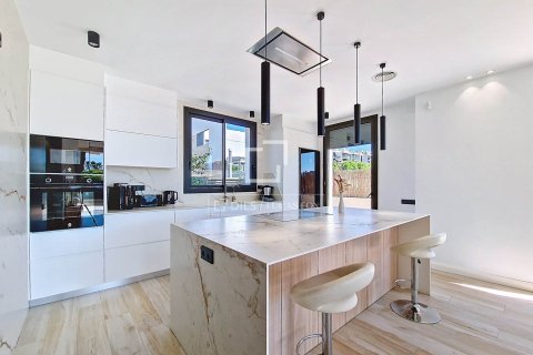 4 chambres villa à vendre à Vilanova i la Geltru, Barcelona, Catalonia, Spain № 3802 - photo 10