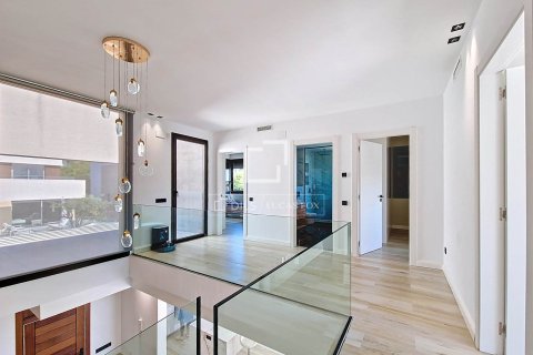 4 chambres villa à vendre à Vilanova i la Geltru, Barcelona, Catalonia, Spain № 3802 - photo 21