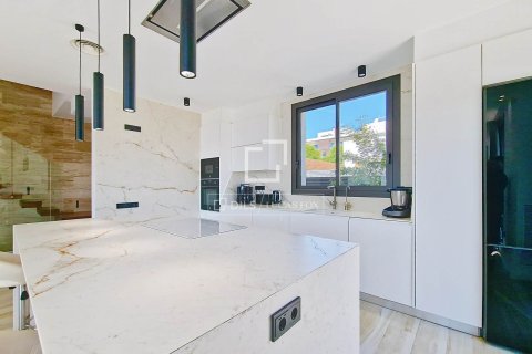 4 chambres villa à vendre à Vilanova i la Geltru, Barcelona, Catalonia, Spain № 3802 - photo 12