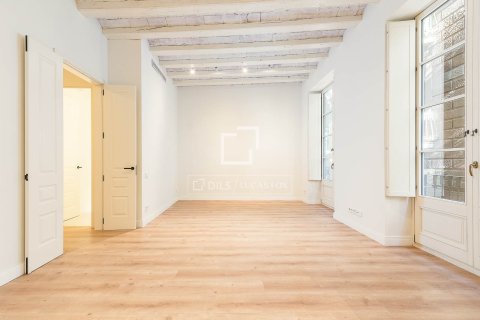 3 chambres apartment à vendre à Barcelona, Catalonia, Spain № 3803 - photo 3