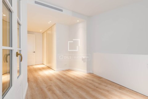 3 chambres apartment à vendre à Barcelona, Catalonia, Spain № 3803 - photo 7