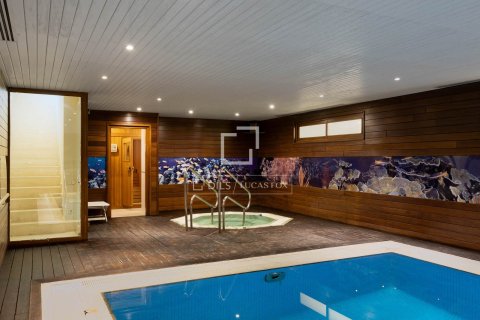 9 chambres villa à vendre à Sant Vicenc De Montalt, Barcelona, Catalonia, Spain № 3807 - photo 24