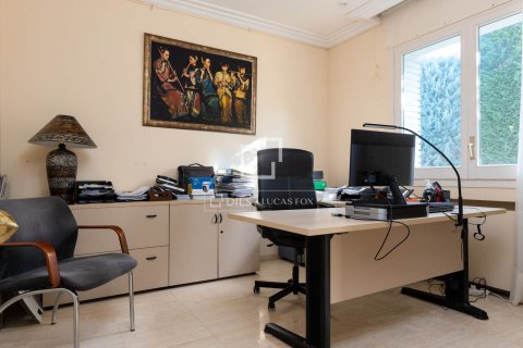 9 chambres villa à vendre à Sant Vicenc De Montalt, Barcelona, Catalonia, Spain № 3807 - photo 22