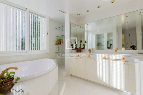 9 chambres villa à vendre à Sant Vicenc De Montalt, Barcelona, Catalonia, Spain № 3807 - photo 15