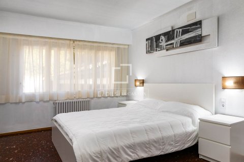 14 chambres villa à vendre à Sant Andreu de Llavaneres, Barcelona, Catalonia, Spain № 3808 - photo 30