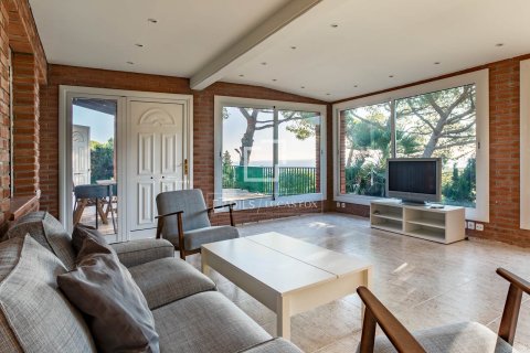 14 chambres villa à vendre à Sant Andreu de Llavaneres, Barcelona, Catalonia, Spain № 3808 - photo 16