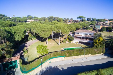 14 chambres villa à vendre à Sant Andreu de Llavaneres, Barcelona, Catalonia, Spain № 3808 - photo 5