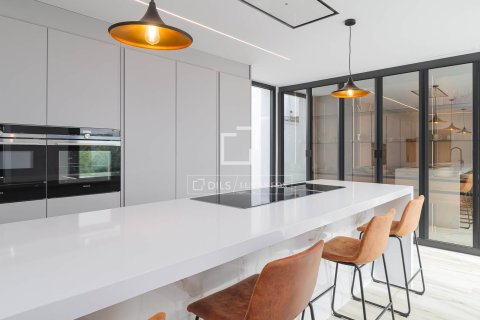 8 chambres villa à vendre à Sant Andreu de Llavaneres, Barcelona, Catalonia, Spain № 3806 - photo 12