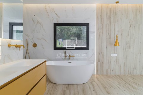 8 chambres villa à vendre à Sant Andreu de Llavaneres, Barcelona, Catalonia, Spain № 3806 - photo 24