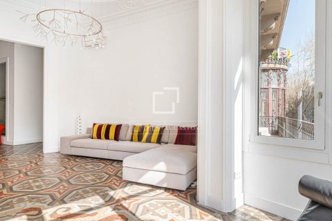 5 chambres apartment à vendre à Barcelona, Catalonia, Spain № 3804 - photo 10