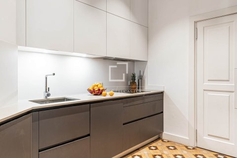 5 chambres apartment à vendre à Barcelona, Catalonia, Spain № 3804 - photo 17