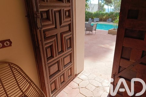 4 bedrooms house for sale in Roda de Berà, Tarragona, Catalonia, Spain № 7370 - photo 9