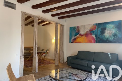 2 bedrooms apartment for sale in Barcelona, Catalonia, Spain № 7376 - photo 13