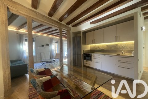 2 bedrooms apartment for sale in Barcelona, Catalonia, Spain № 7376 - photo 9