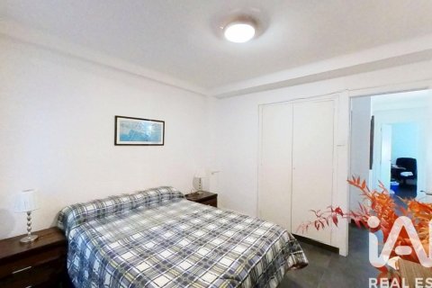 4 bedrooms apartment for sale in Barcelona, Catalonia, Spain № 7374 - photo 6