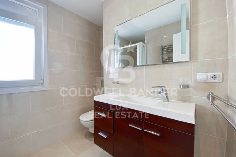 3 bedrooms villa for sale in Empuriabrava, Girona, Catalonia, Spain № 5956 - photo 18