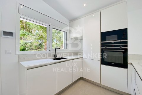 3 bedrooms villa for sale in Empuriabrava, Girona, Catalonia, Spain № 5956 - photo 9