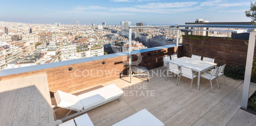 3 bedrooms penthouse for sale in Barcelona, Catalonia, Spain № 5955