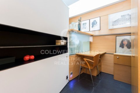 3 bedrooms penthouse for sale in Barcelona, Catalonia, Spain № 5955 - photo 10