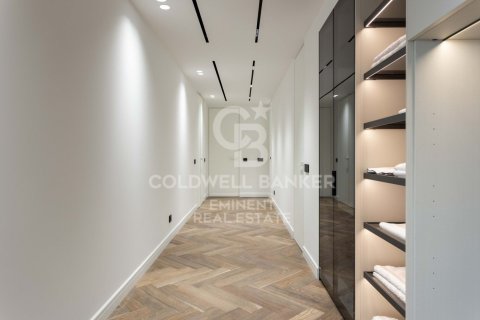 Купить квартиру в Барселона, Испания с 4 спальни, 289м², № 5953 - фото 13