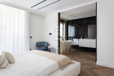 Купить квартиру в Барселона, Испания с 4 спальни, 289м², № 5953 - фото 17