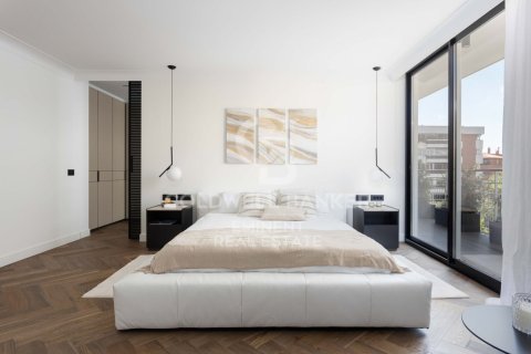 Купить квартиру в Барселона, Испания с 4 спальни, 289м², № 5953 - фото 16