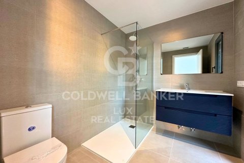 Купить виллу в Лланка, Испания с 5 спален, 289м², № 5952 - фото 15