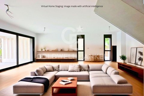 Купить виллу в Лланка, Испания с 5 спален, 289м², № 5952 - фото 2