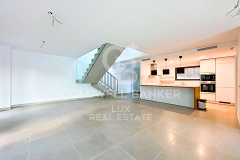 Купить виллу в Лланка, Испания с 5 спален, 289м², № 5952 - фото 6