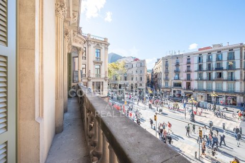 2 bedrooms apartment for sale in Barcelona, Catalonia, Spain № 5957 - photo 21