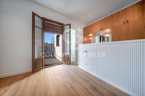 Купить пентхаус в Барселона, Испания с 3 спальни, № 5363 - фото 12