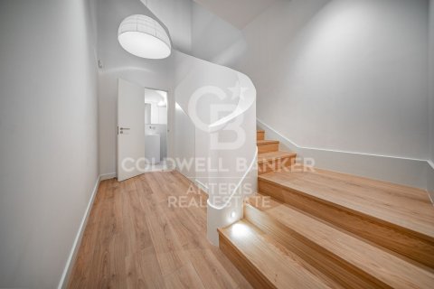 Купить пентхаус в Барселона, Испания с 3 спальни, № 5363 - фото 19