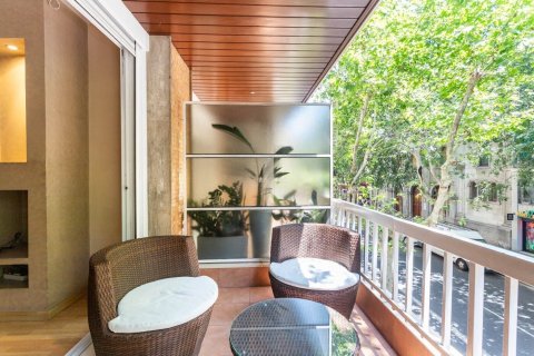 Купить квартиру в Барселона, Испания с 5 комнат, 140м², № 1481 - фото 5