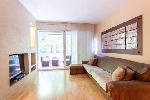 Купить квартиру в Барселона, Испания с 5 комнат, 140м², № 1481 - фото 27