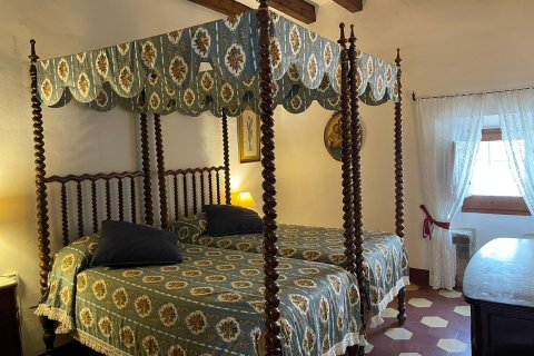 Сasa de 10 dormitorios en venta en Arenys de Munt, Barcelona, Cataluña, Spain № 1485 - foto 20