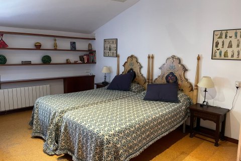 Сasa de 10 dormitorios en venta en Arenys de Munt, Barcelona, Cataluña, Spain № 1485 - foto 17