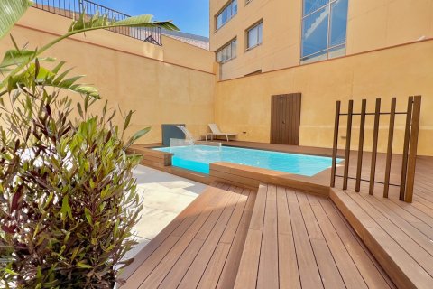 Купить квартиру в Барселона, Испания с 4 комнаты, № 1480 - фото 28