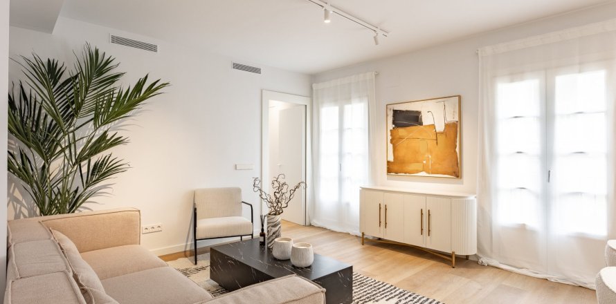 Квартира с 3 спальнями в Барселоне, Каталония, Испания № 1480